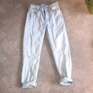 Mom jeans